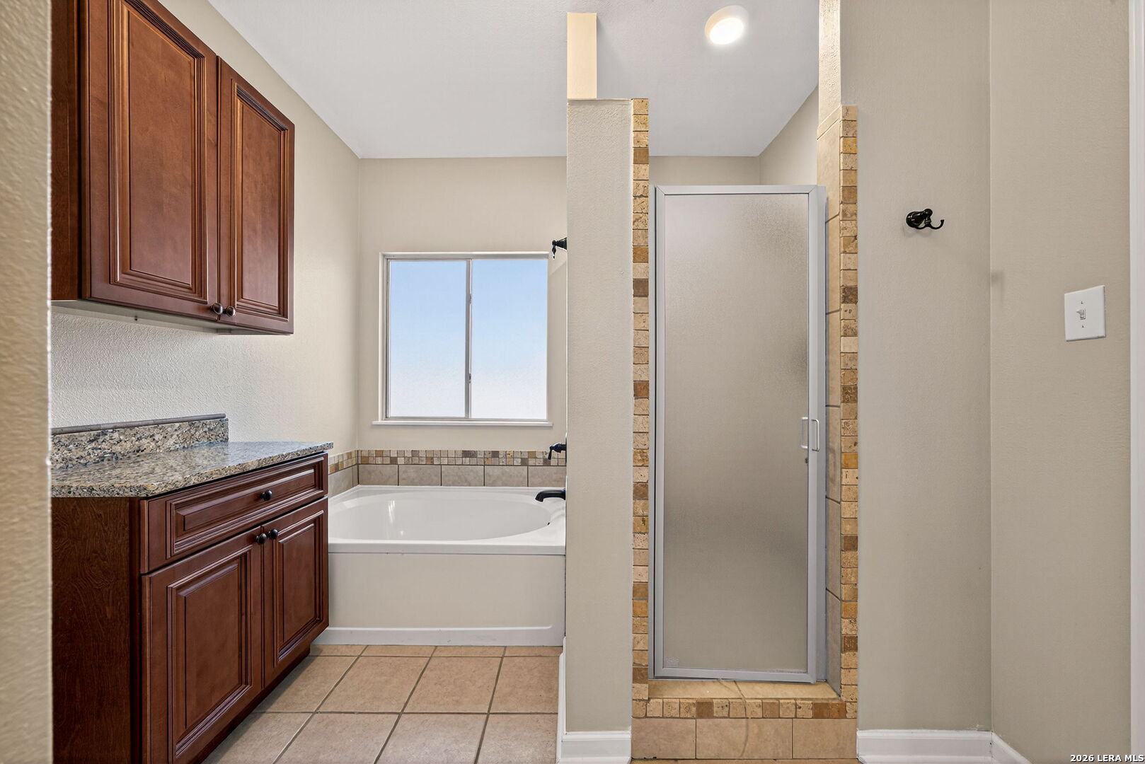 2135 Shoreham San Antonio TX 78260