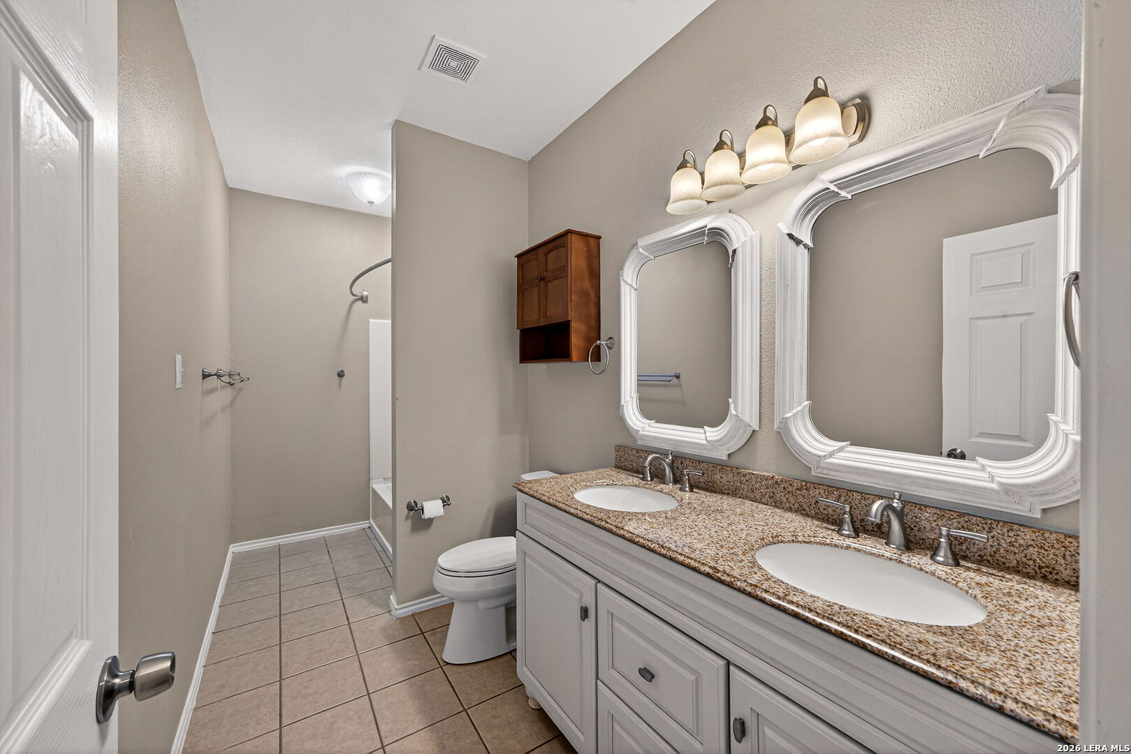2135 Shoreham San Antonio TX 78260