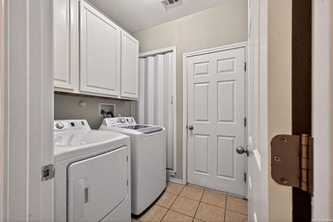 2135 Shoreham San Antonio TX 78260
