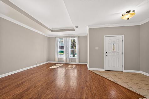 2135 Shoreham San Antonio TX 78260