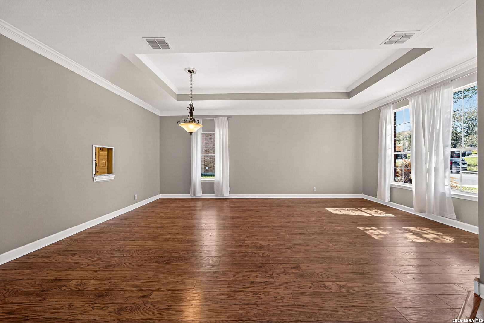 2135 Shoreham San Antonio TX 78260
