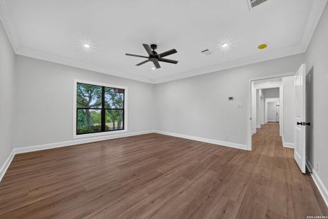 130 Spring Hill Drive Boerne TX 78006