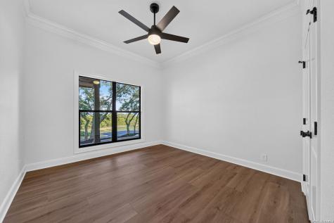 130 Spring Hill Drive Boerne TX 78006
