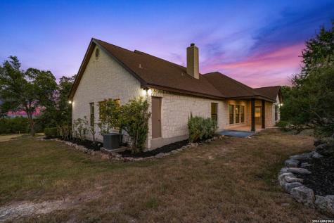 130 Spring Hill Drive Boerne TX 78006