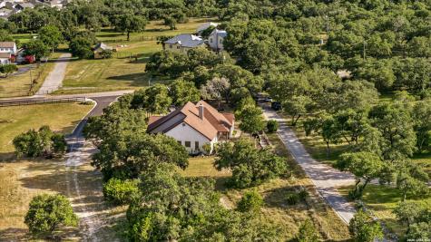 130 Spring Hill Drive Boerne TX 78006