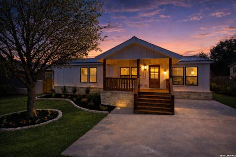 12140 Eidelweiss Drive Lacoste TX 78039