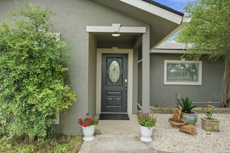 5987 Highway 27 Center Point TX 78010