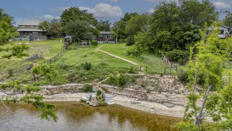 5987 Highway 27 Center Point TX 78010