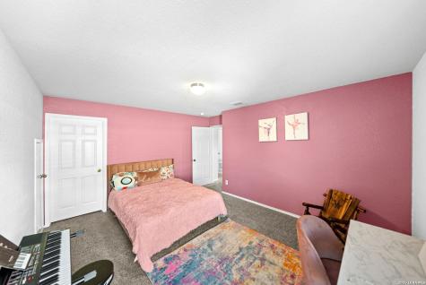 5811 Ivans Farm San Antonio TX 78244
