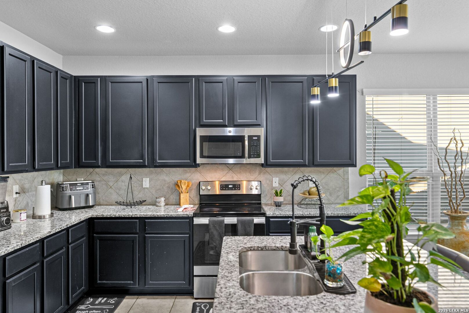 5811 Ivans Farm San Antonio TX 78244