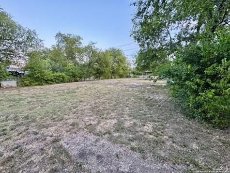 415 Westfall San Antonio TX 78210