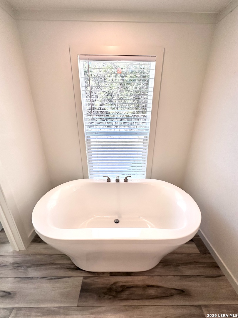 882 Spur Road Lakehills TX 78063