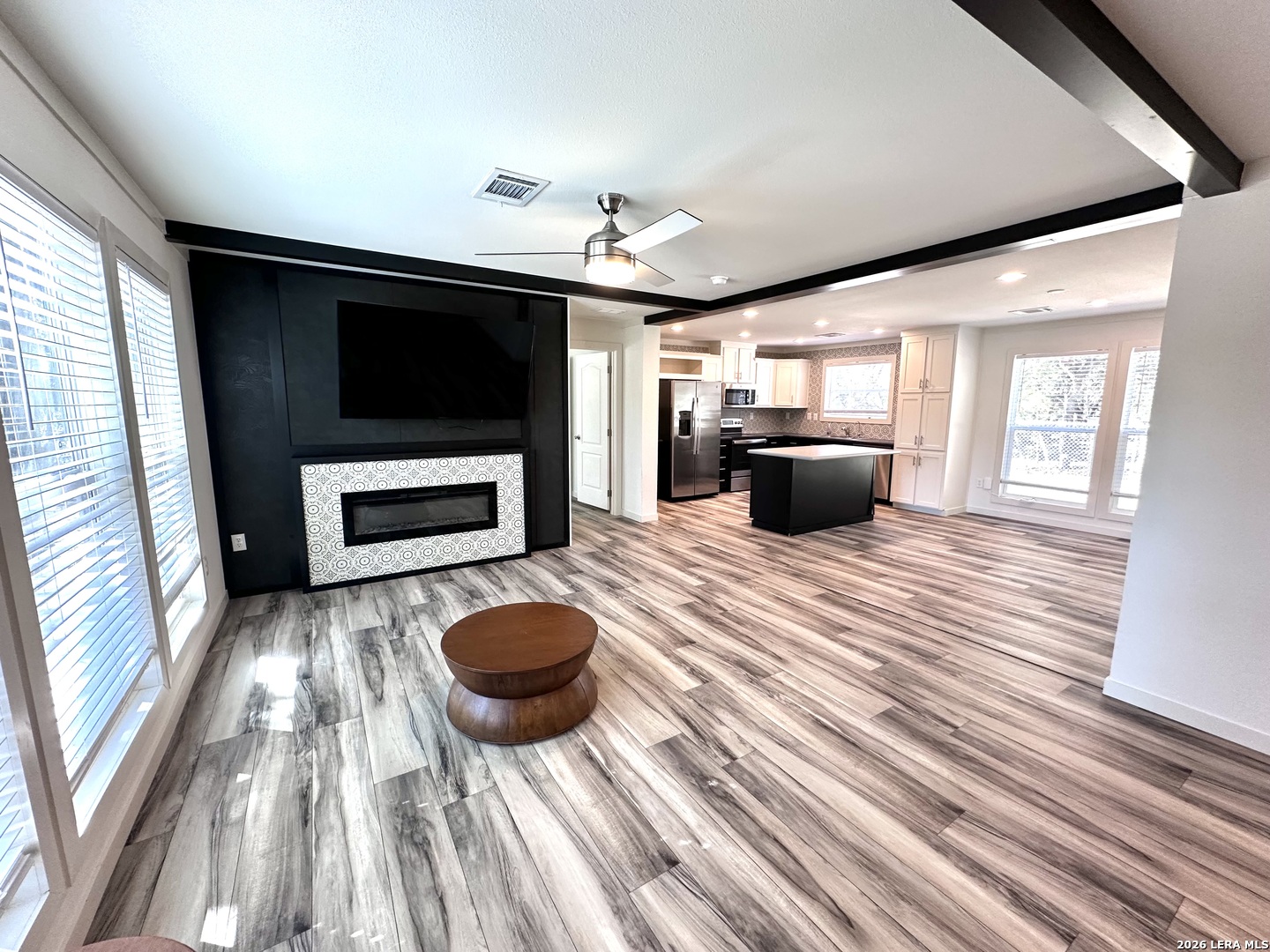 882 Spur Road Lakehills TX 78063