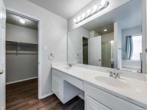 2623 Cloudy Meadow San Antonio TX 78222