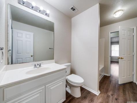 2623 Cloudy Meadow San Antonio TX 78222