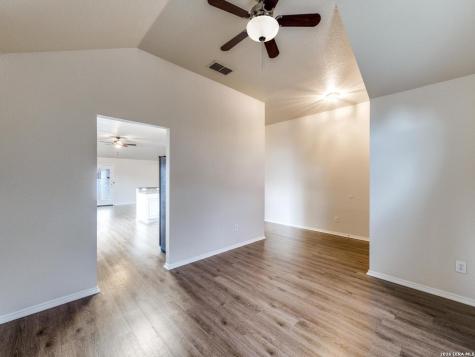 2623 Cloudy Meadow San Antonio TX 78222