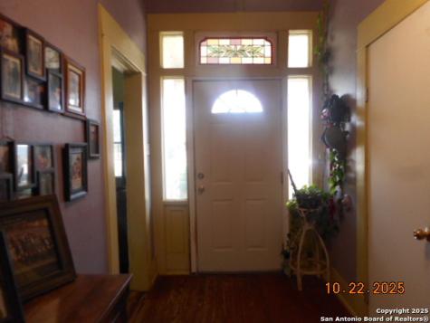 1212 Magnolia Jourdanton TX 78026