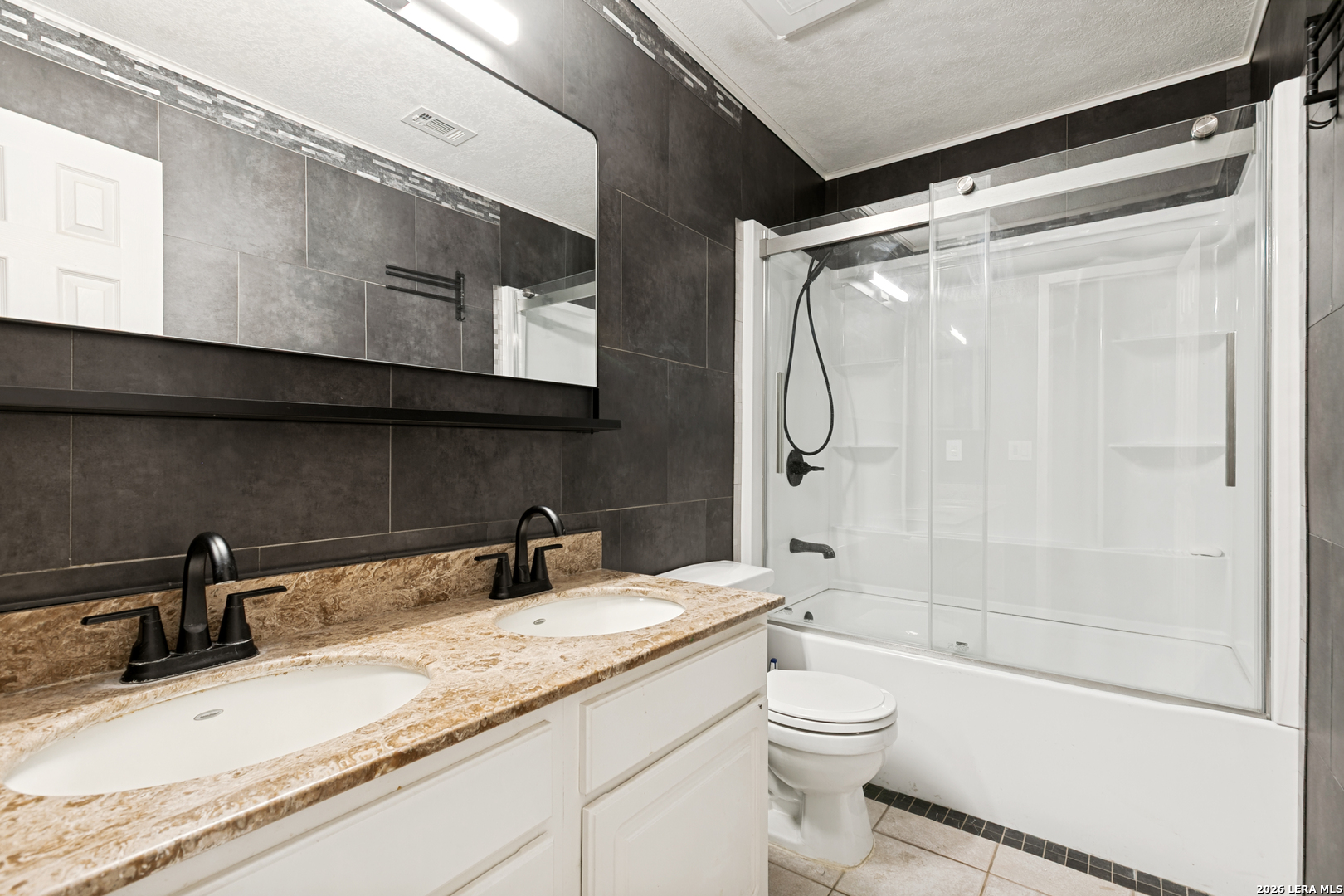 9410 Sageglen San Antonio TX 78254