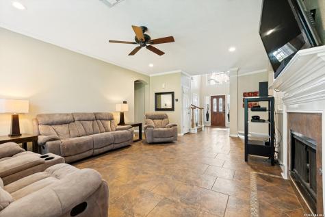 9410 Sageglen San Antonio TX 78254