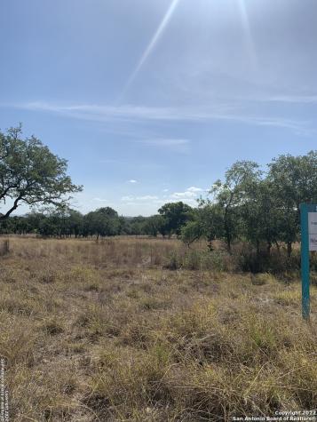 2116 W Andalusia Canyon Lake TX 78133