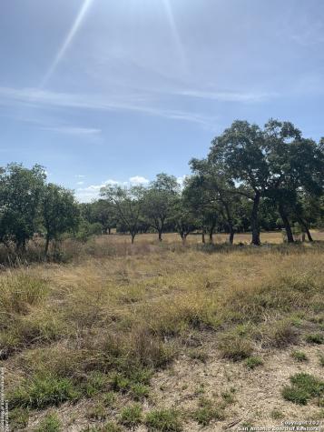 2116 W Andalusia Canyon Lake TX 78133