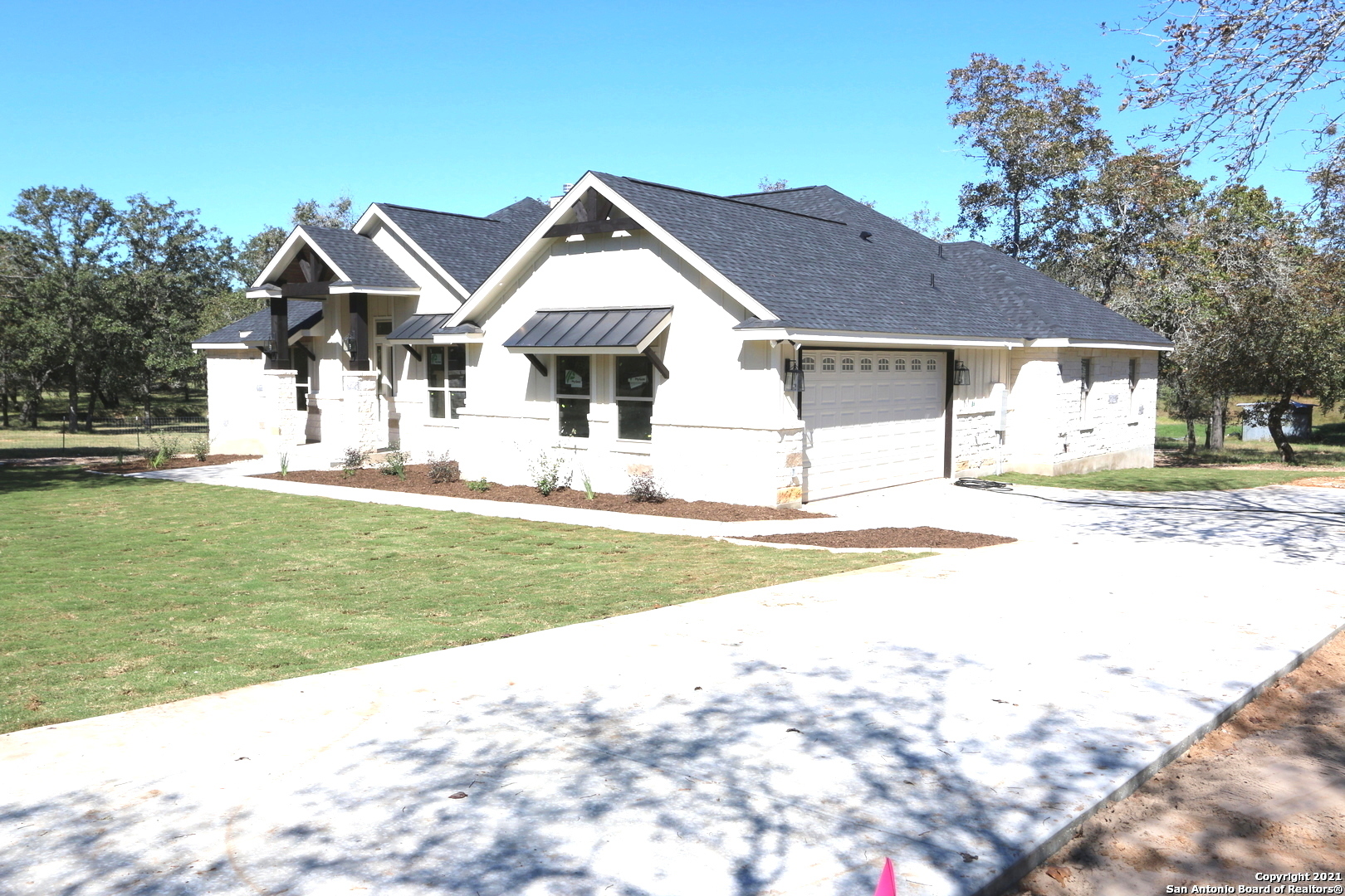 837 Shady Grove Lane Adkins TX 78101