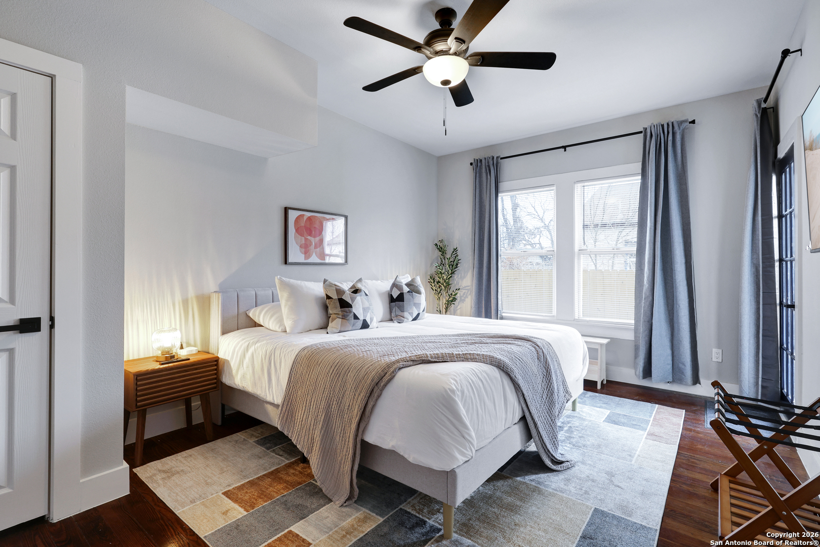 1917 W Huisache San Antonio TX 78201