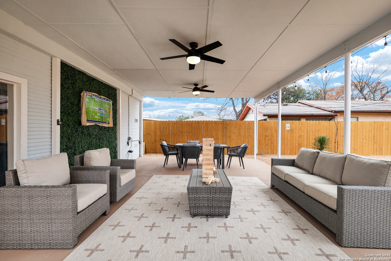 1917 W Huisache San Antonio TX 78201