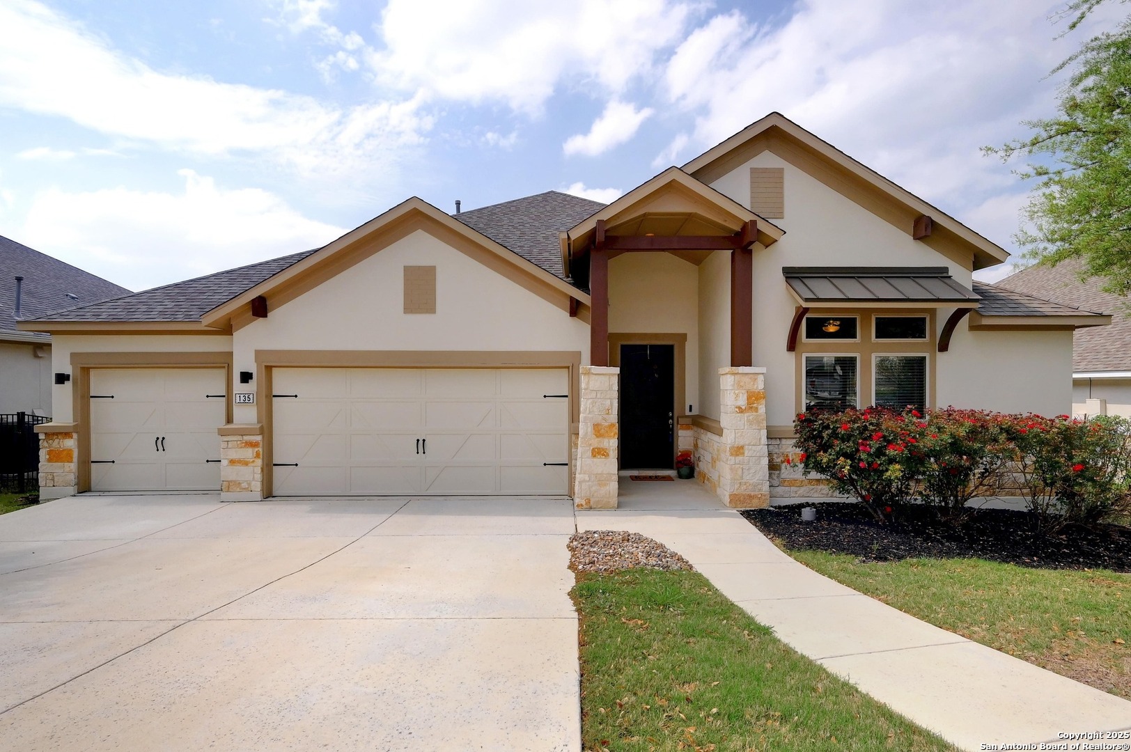 135 Escalera Boerne TX 78006