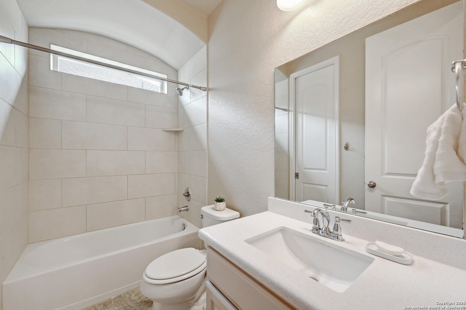 135 Escalera Boerne TX 78006