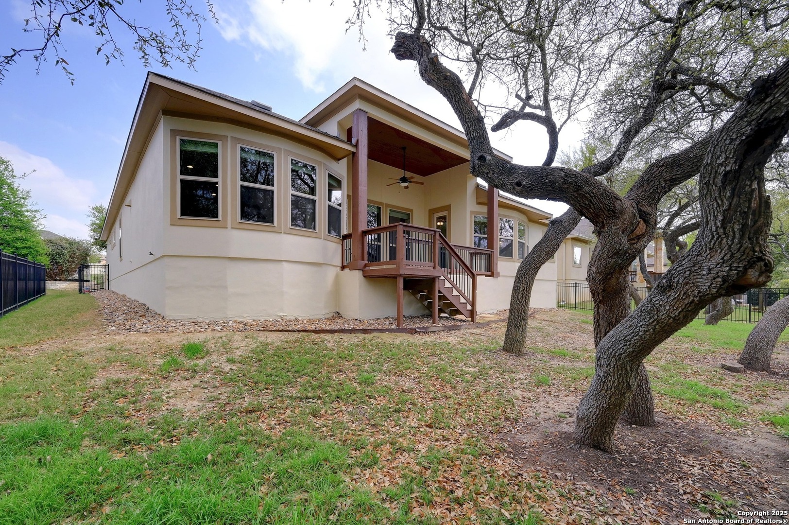 135 Escalera Boerne TX 78006