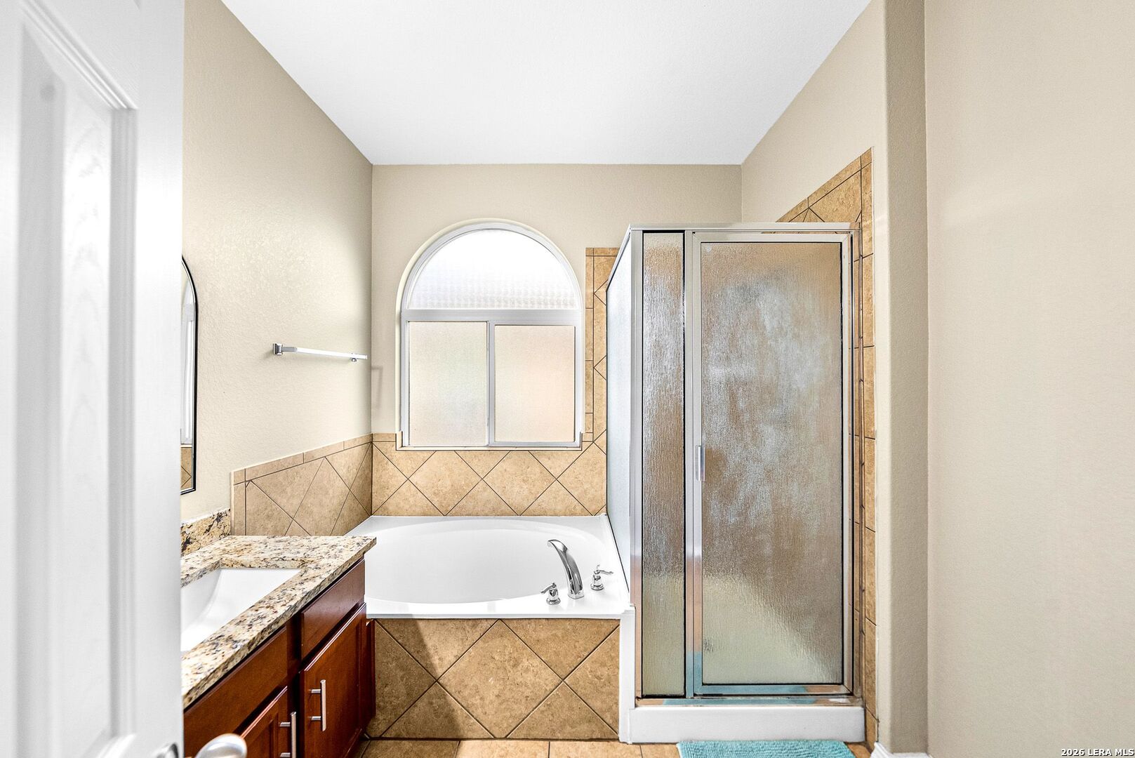 206 Reeves Garden San Antonio TX 78253