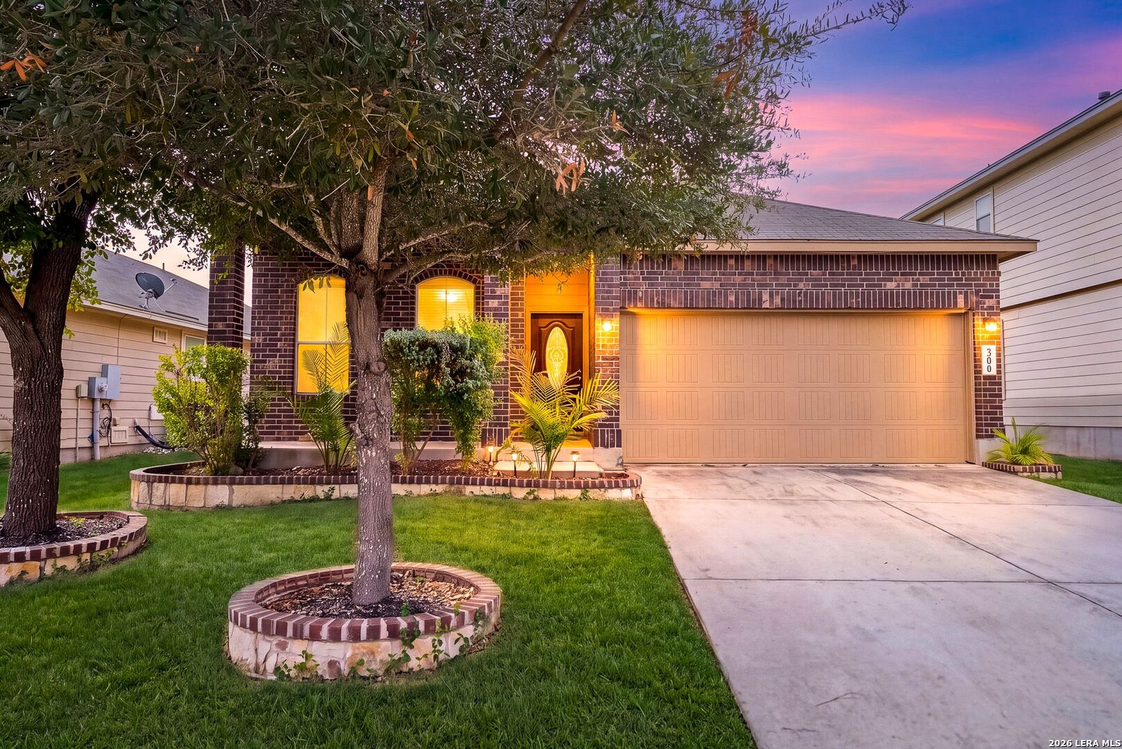 206 Reeves Garden San Antonio TX 78253