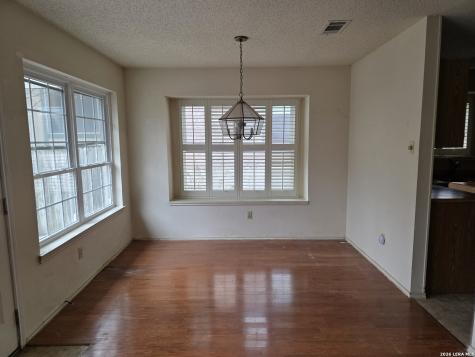 8718 Silver Quail San Antonio TX 78250