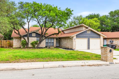 13834 E Hillside Drive San Antonio TX 78249
