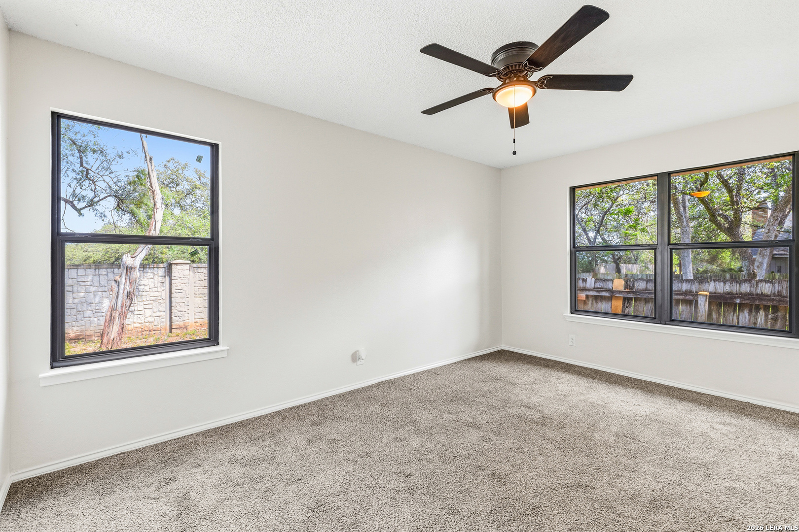 13834 E Hillside Drive San Antonio TX 78249
