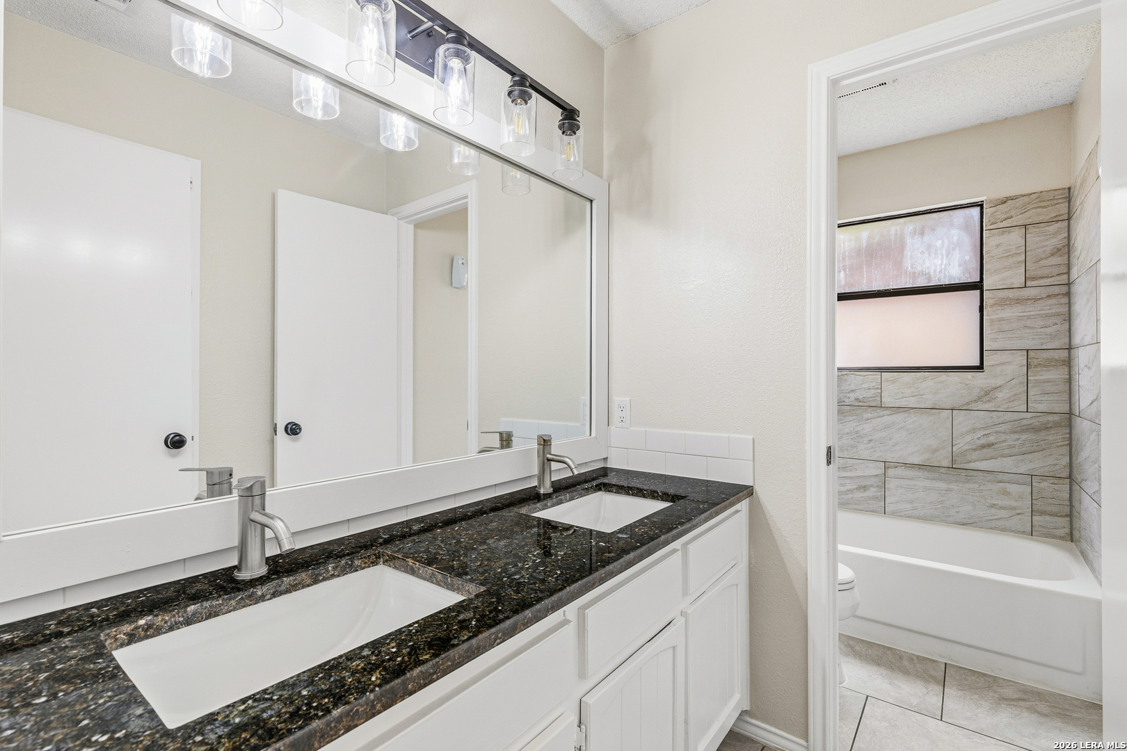 13834 E Hillside Drive San Antonio TX 78249