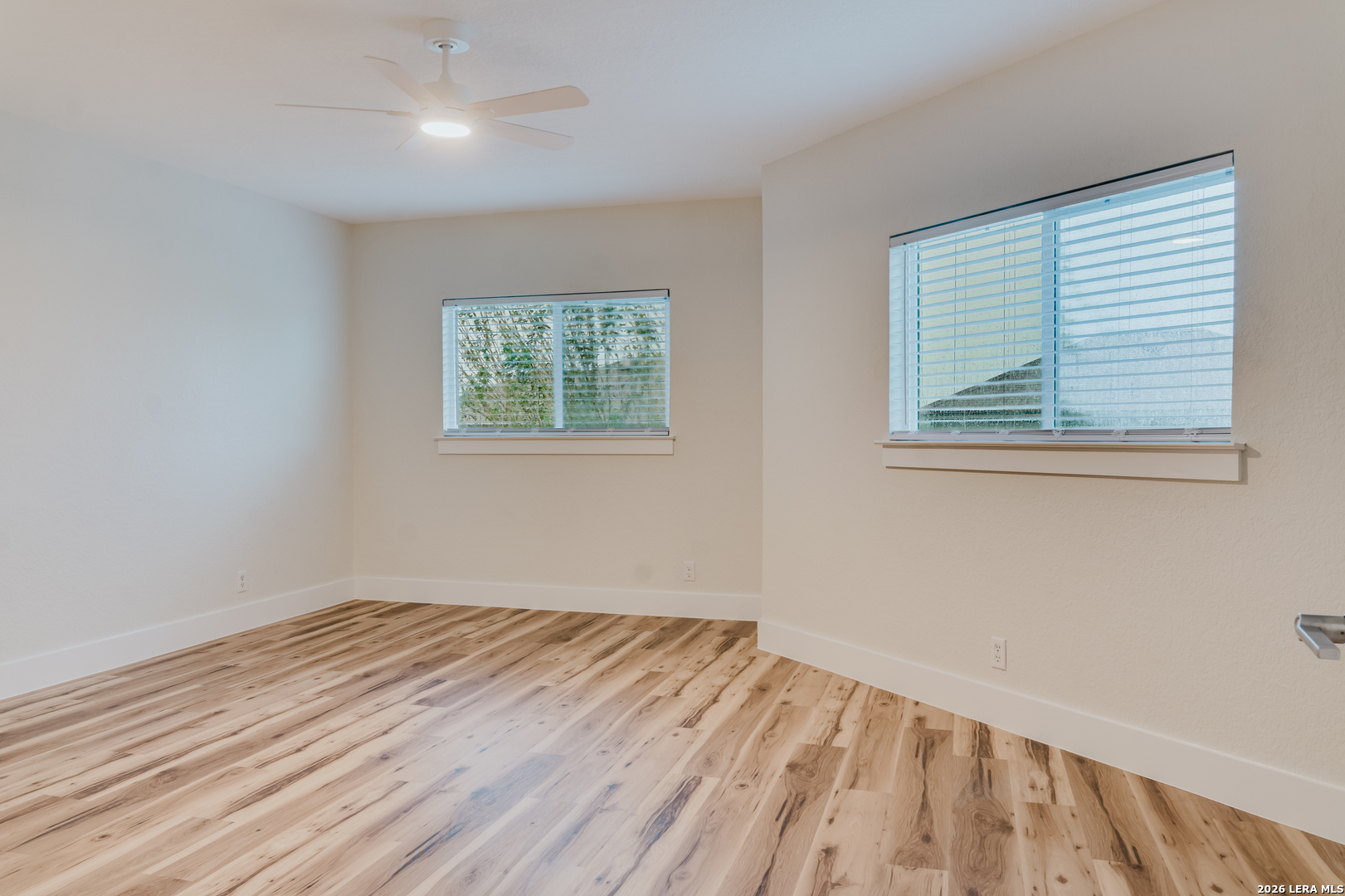 48 Weathering Creek San Antonio TX 78238