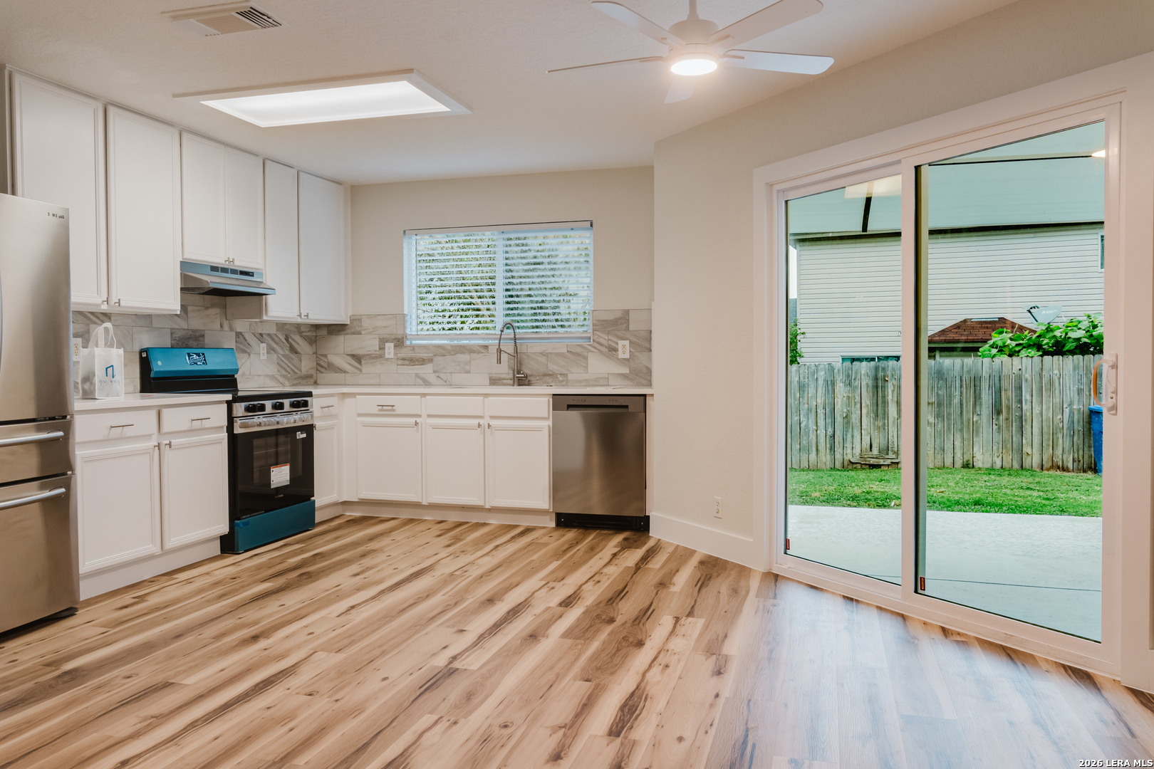 48 Weathering Creek San Antonio TX 78238