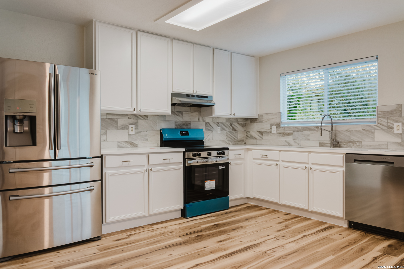 48 Weathering Creek San Antonio TX 78238