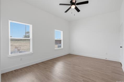 12822 Pueblo Nuevo Atascosa TX 78002