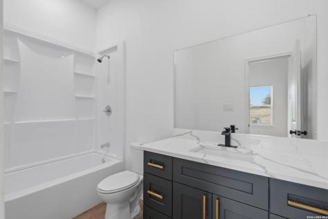 12822 Pueblo Nuevo Atascosa TX 78002