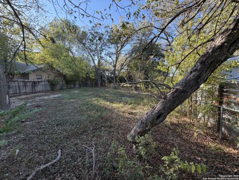 2044 Katy New Braunfels TX 78130