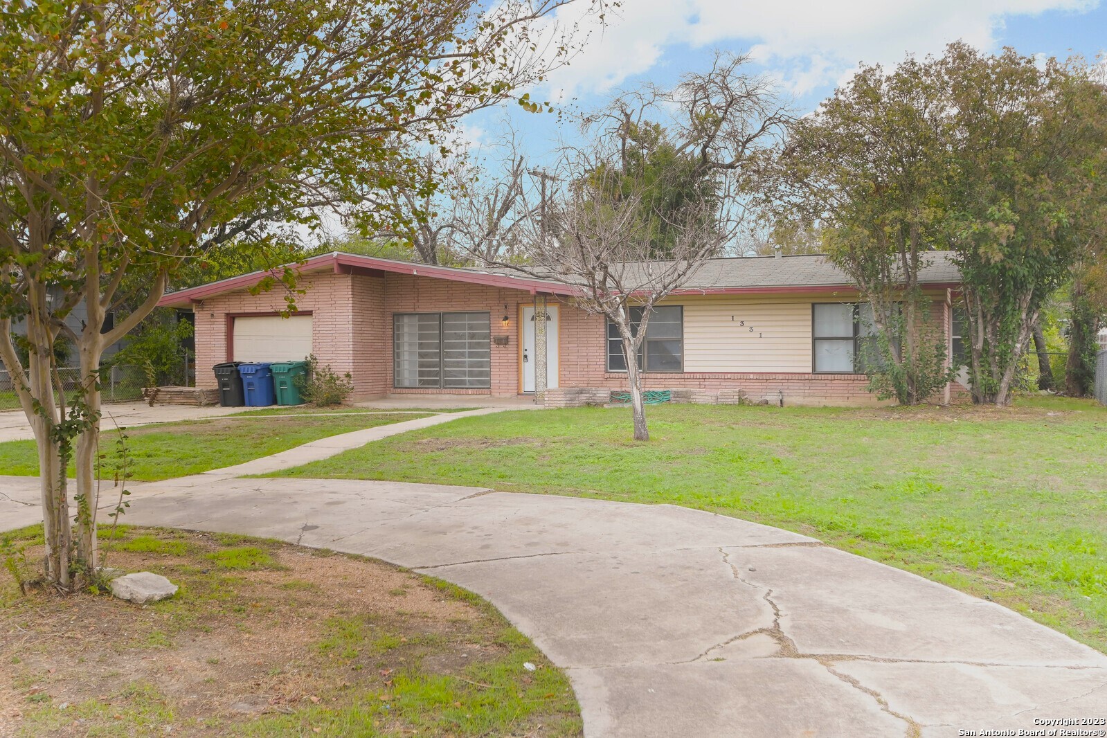 1331 Oblate Drive San Antonio TX 78216