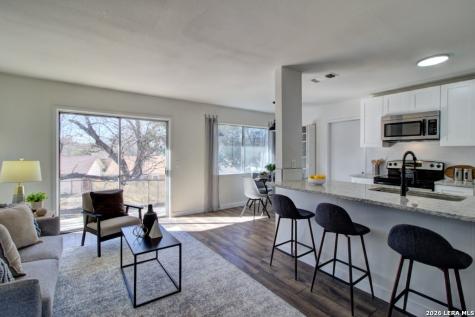 4566 Los Ranchitos Street San Antonio TX 78233