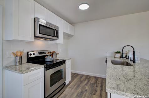 4566 Los Ranchitos Street San Antonio TX 78233