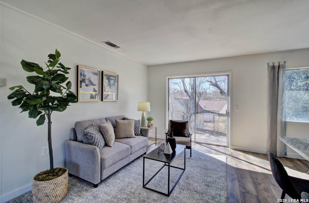 4566 Los Ranchitos Street San Antonio TX 78233