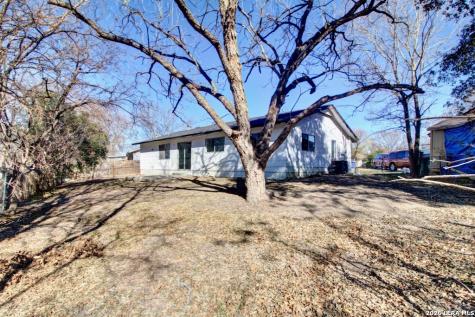 4566 Los Ranchitos Street San Antonio TX 78233