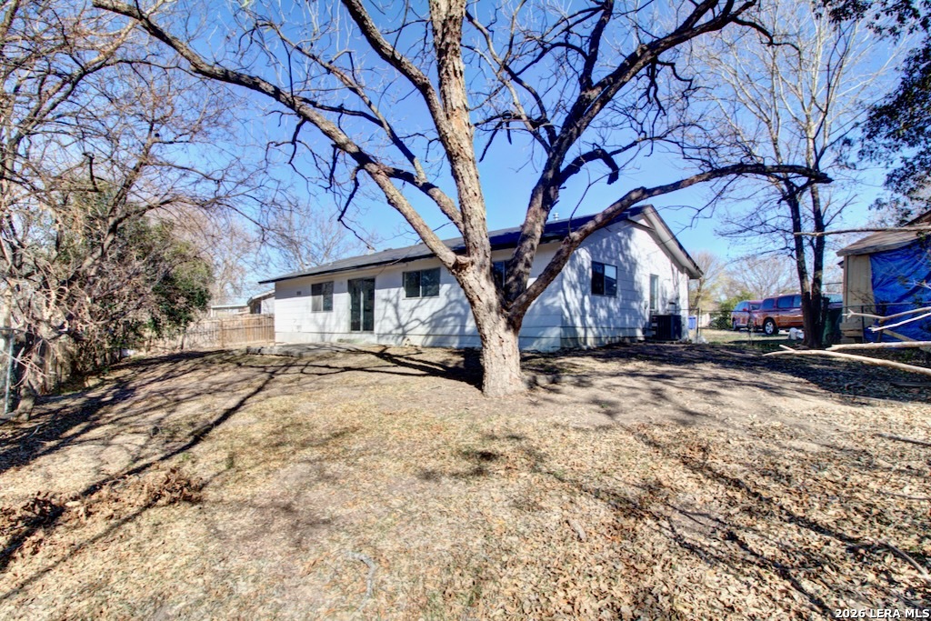 4566 Los Ranchitos Street San Antonio TX 78233