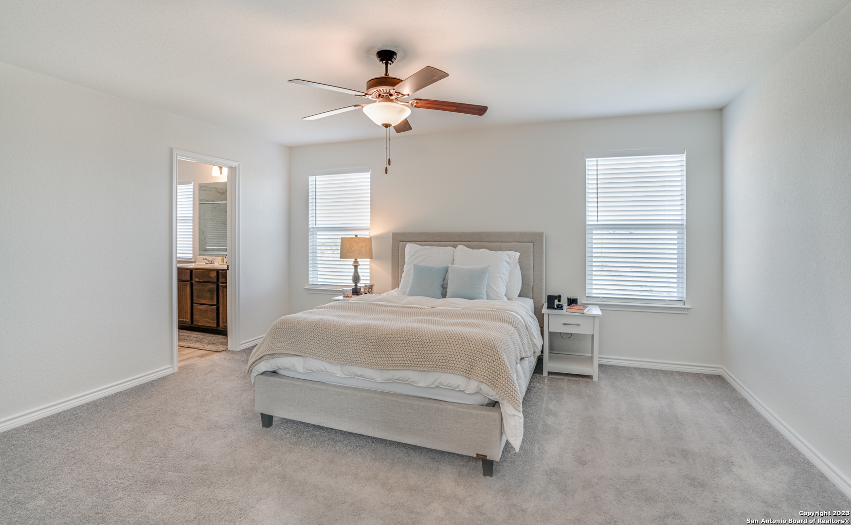 1806 Overlook Bend San Antonio TX 78245